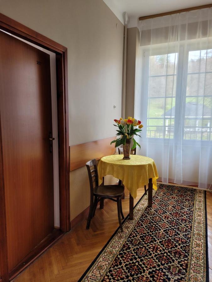 Zajazd Meran Krynica Zdroj Exterior photo